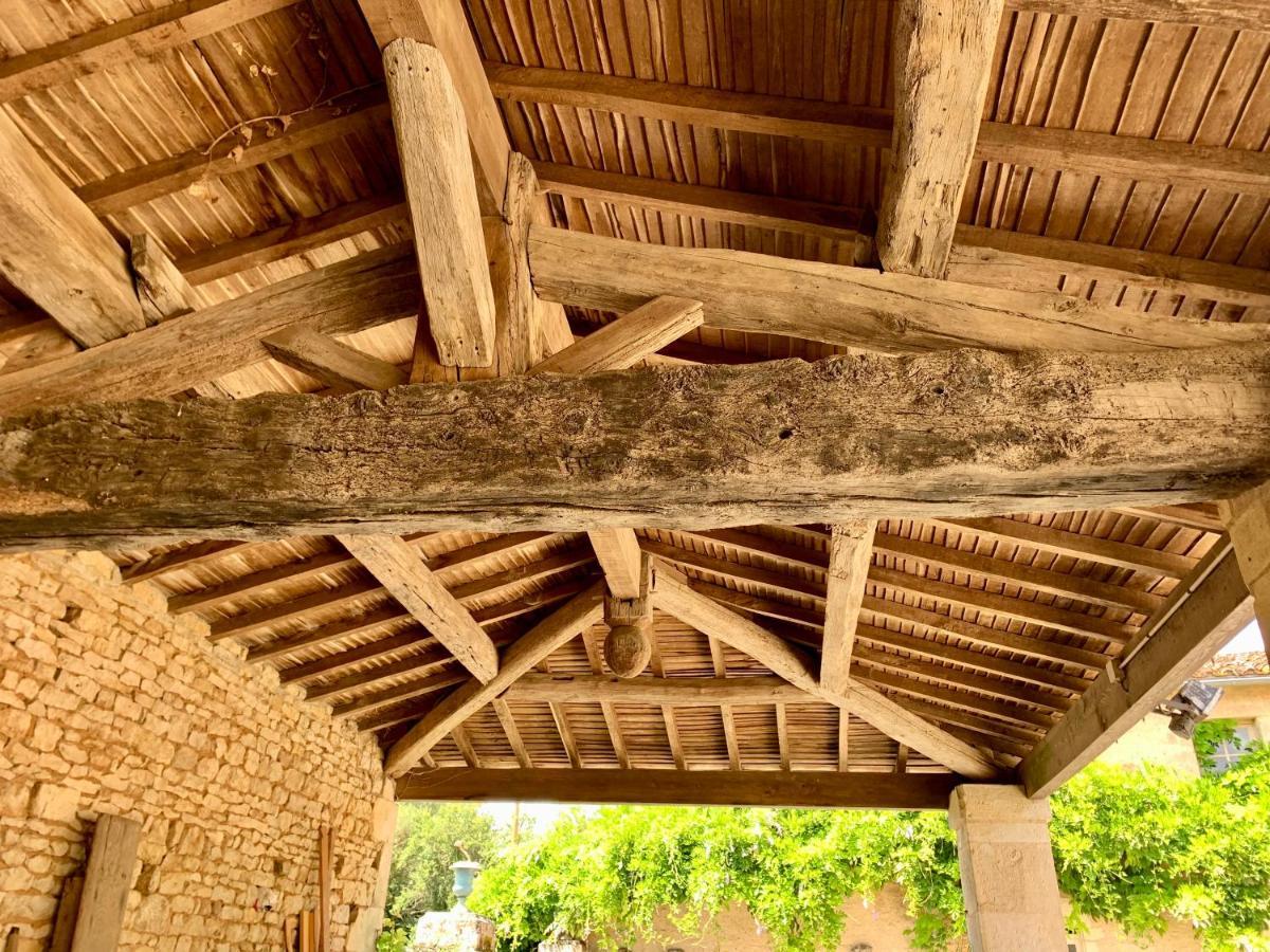 Bed and Breakfast Logis De La Touche Saint-Hilaire-des-Loges Екстер'єр фото